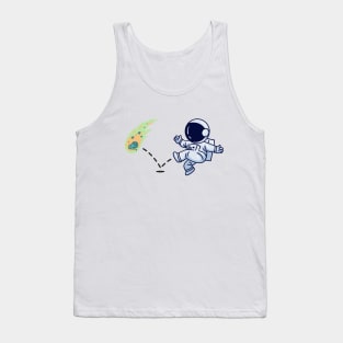 Astronaut plays Shooting Star Soccer Tank Top